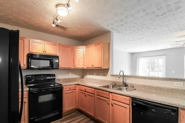 $1,650 | 945 Magnolia Gardens Walk, McDonough, GA 30253