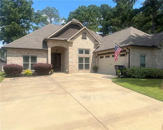 $850 | 100 Newport Avenue, Kathleen, GA 31047