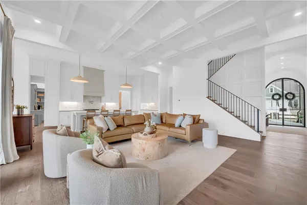 $1,200,000 | 7134 Bluebird Cove, Gainesville, GA 30506