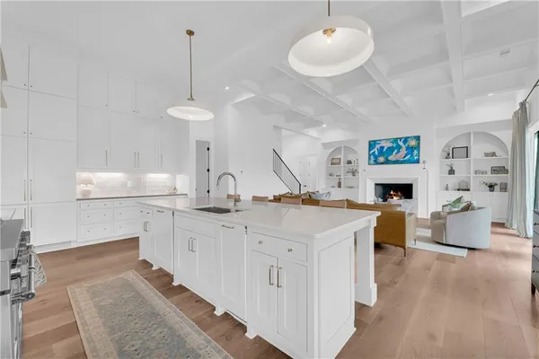 $1,200,000 | 7134 Bluebird Cove, Gainesville, GA 30506