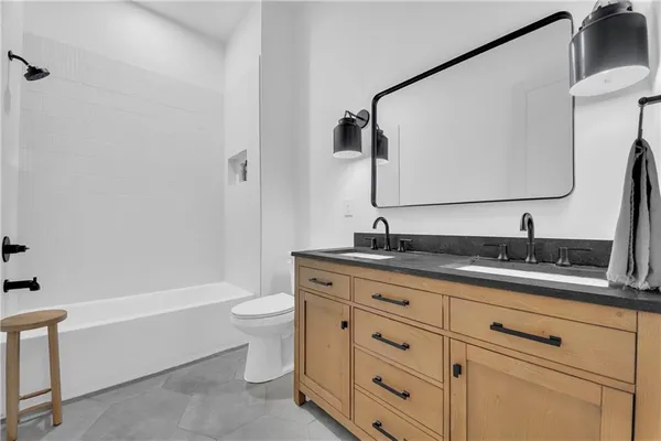 $1,200,000 | 7134 Bluebird Cove, Gainesville, GA 30506