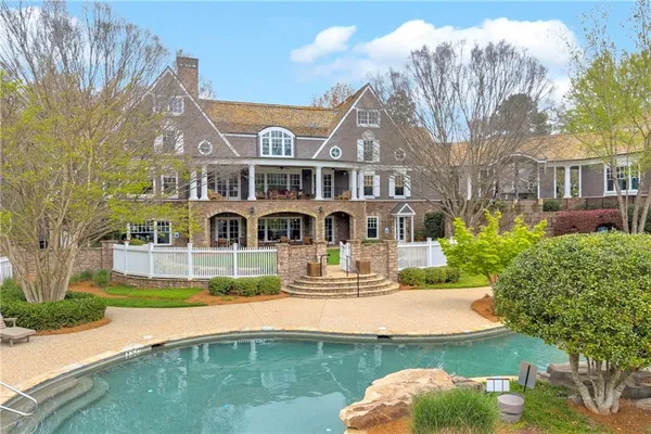 $1,200,000 | 7134 Bluebird Cove, Gainesville, GA 30506