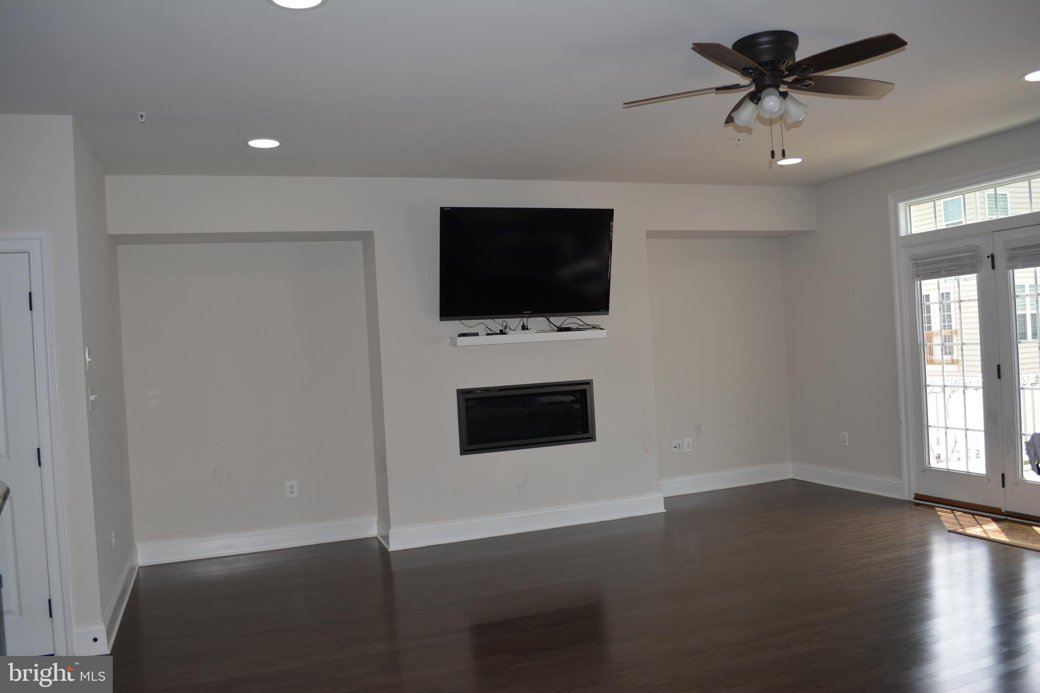 847 Stonecliffe Road Malvern, PA 19355 - Photo 4 of 15