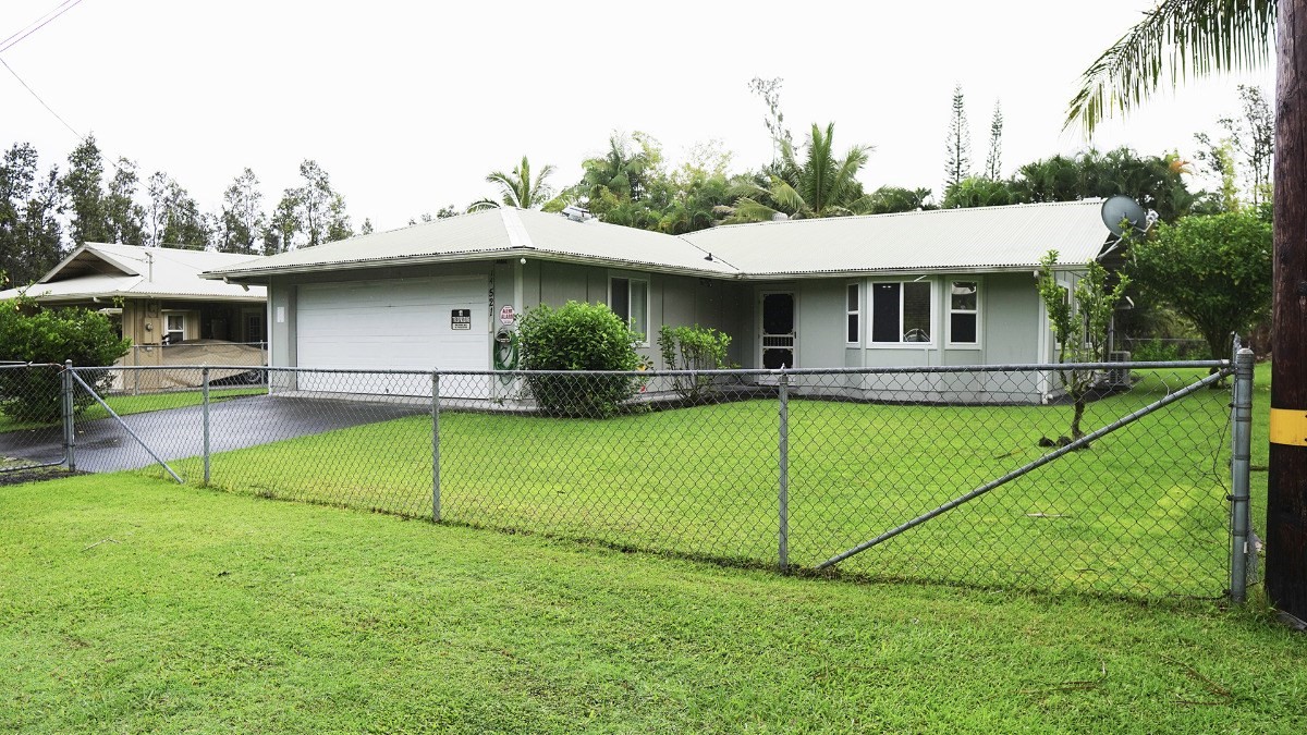 14-521 Hapuu Road Pahoa, HI 96778 - Photo 2 of 13 a view of a house with a backyard