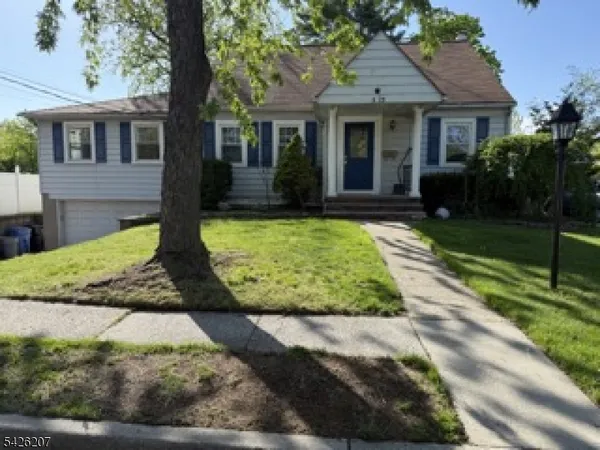 $4,950 | 95 Westview Avenue, Paramus, NJ 07652