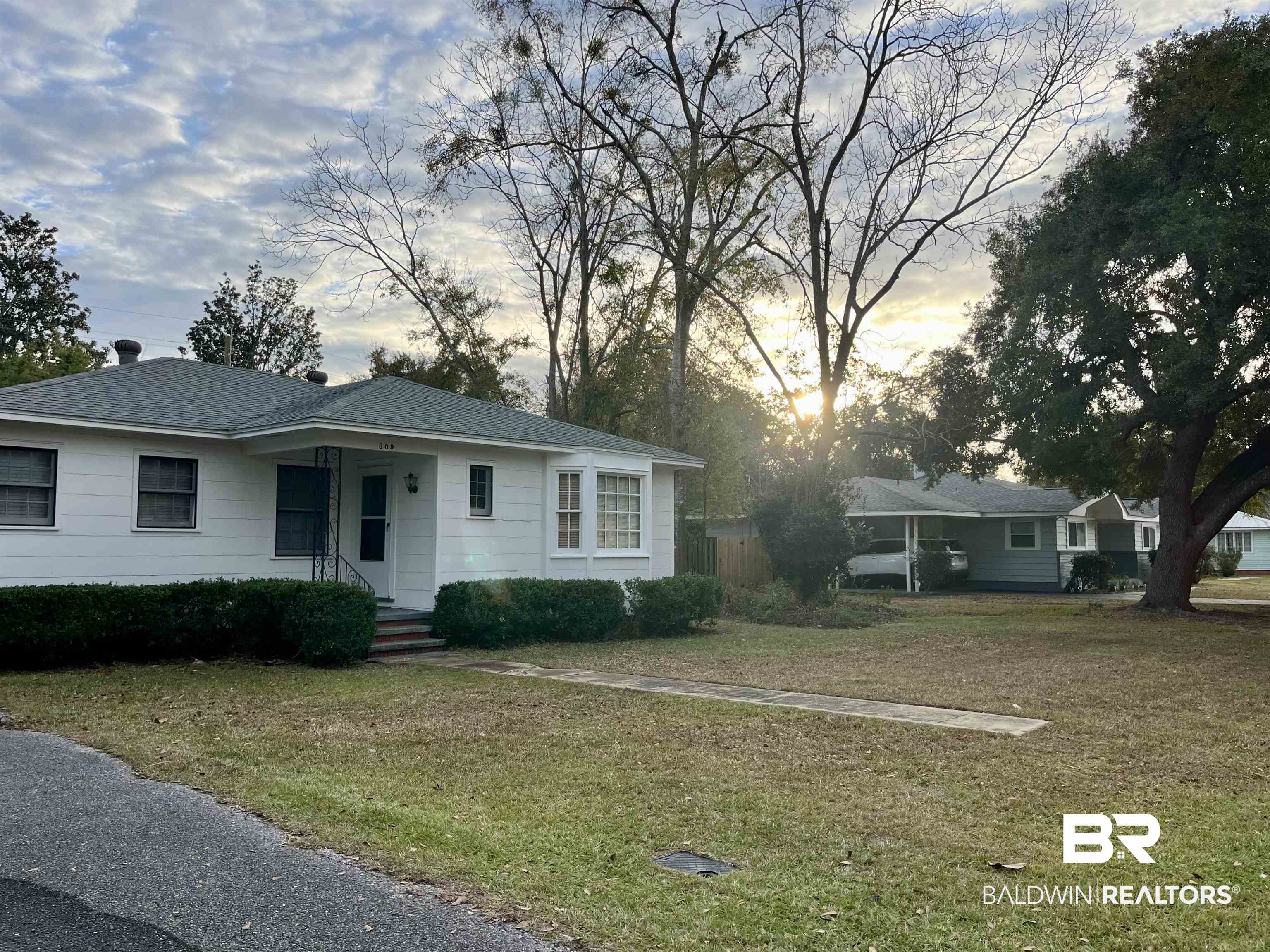 309 West Marigold Avenue Foley, AL 36535 - Photo 2 of 39