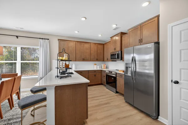 $369,900 | 8793 Meadowvale Court, Ooltewah, TN 37363