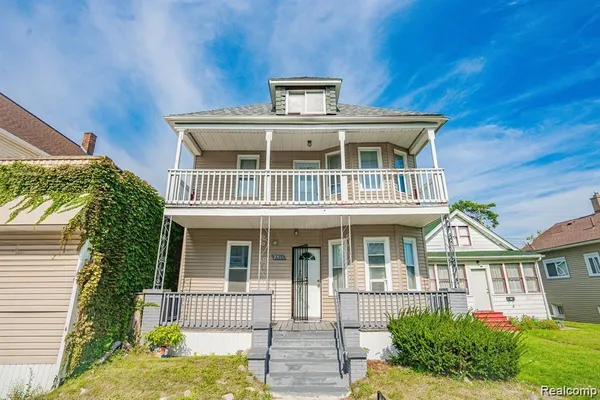 $280,000 | 2311 Botsford Street, Hamtramck, MI 48212