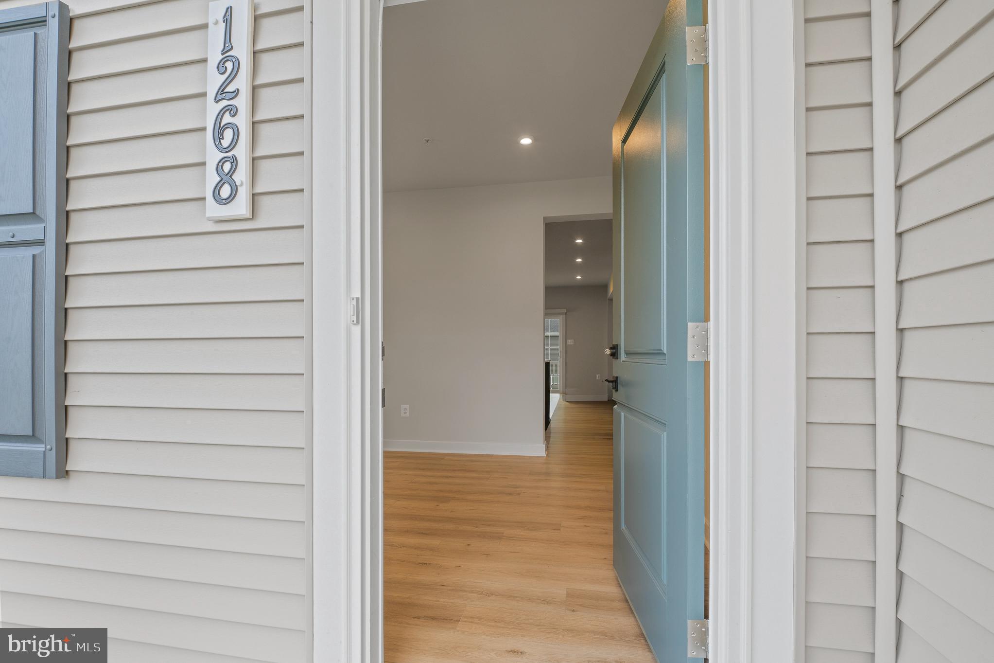 1268 Backbone Way Frederick, MD 21702 - Photo 5 of 92