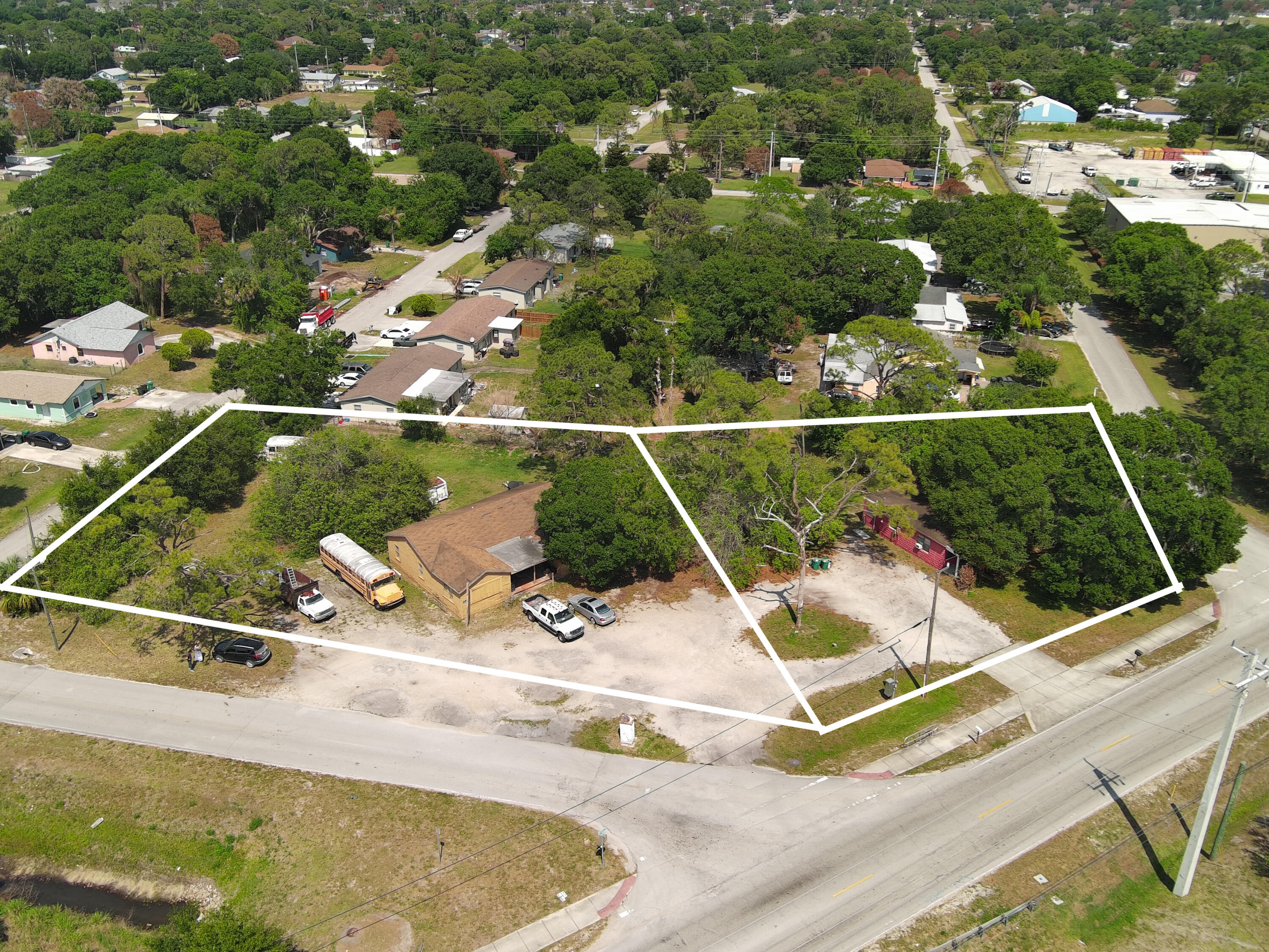 902 Angle Road Fort Pierce, FL 34947 - Photo 1 of 14 Image00003