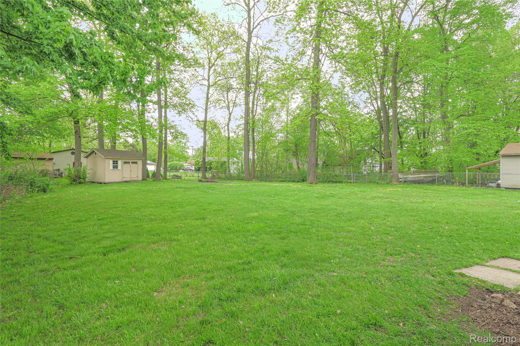 1188 James R Street Howell, MI 48843 - Photo 28 of 34 PANA2661-Edit copy.jpg