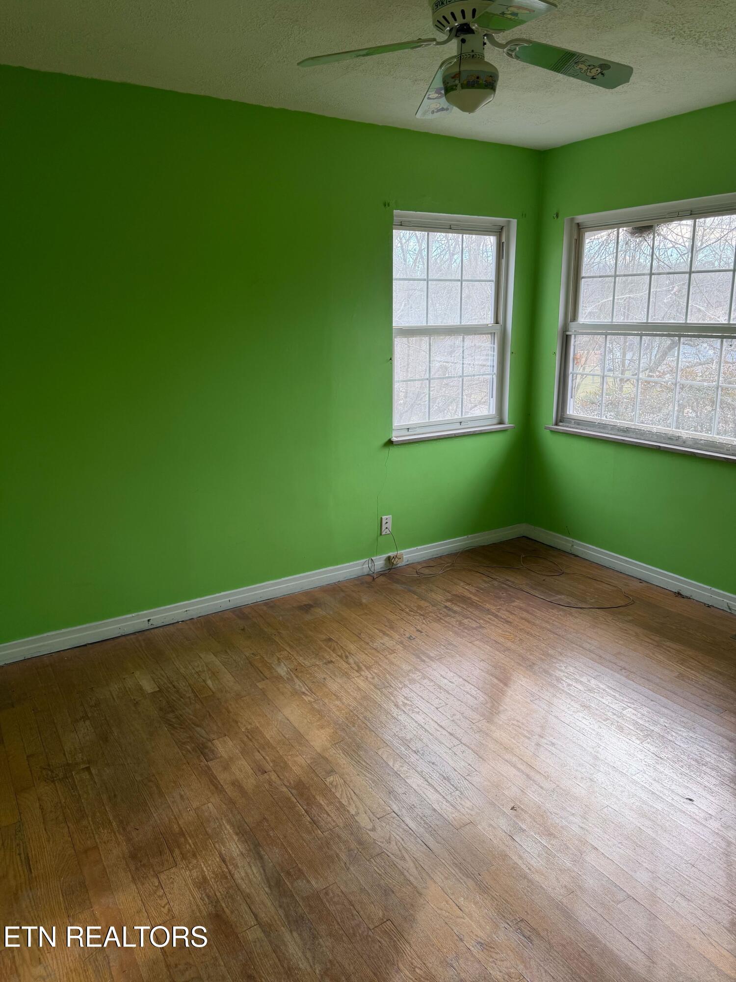 3016 Shelbourne Road Knoxville, TN 37917 - Photo 6 of 13 IMG_0276