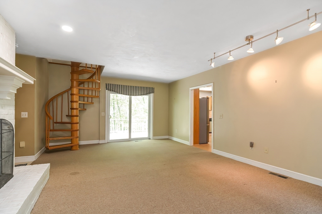 3 Kimball Road Hopkinton, MA 01748 - Photo 27 of 42 Gallery Image 27