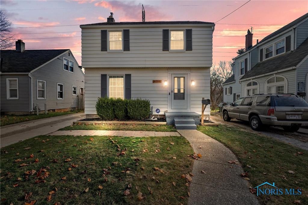 3756 Bellevue Road Toledo, OH 43613 - Photo 2 of 35 Gallery Image 2
