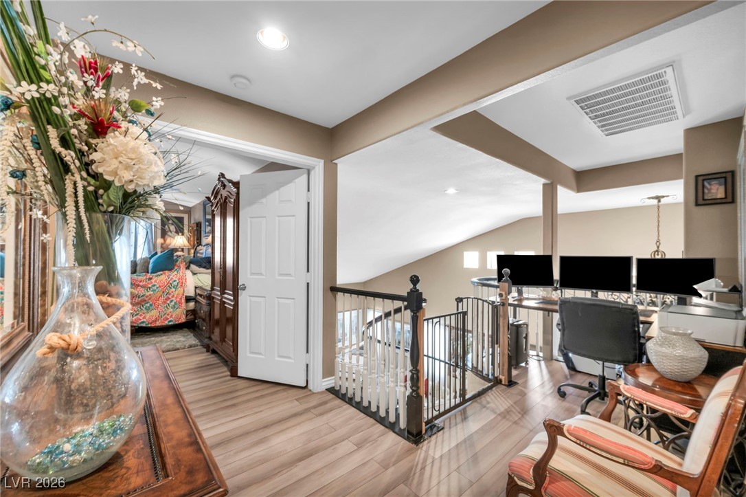 9592 Gainey Ranch Avenue Las Vegas, NV 89147 - Photo 12 of 82