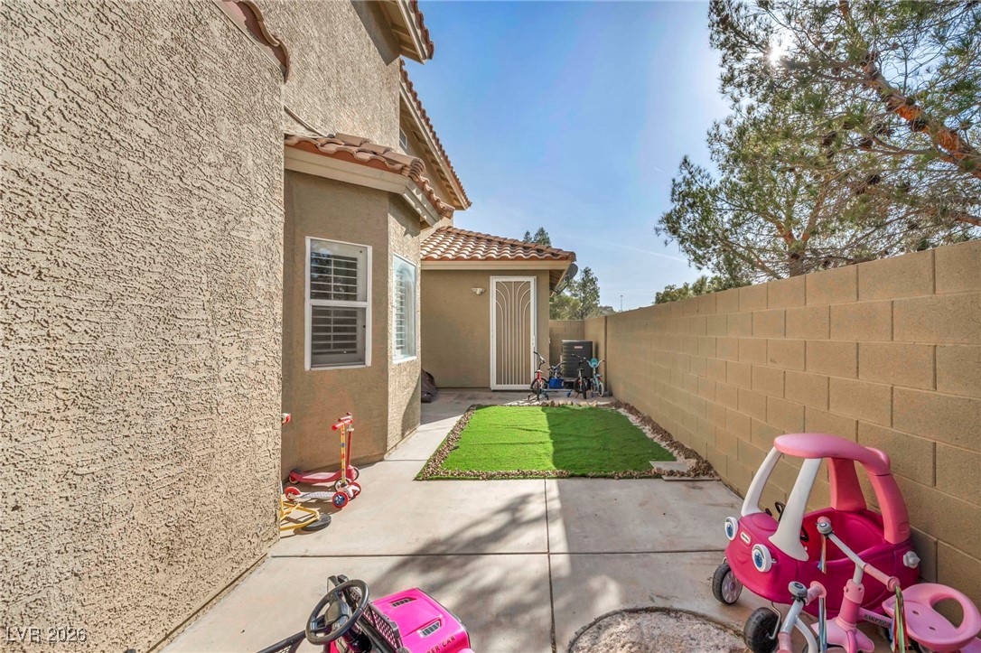 9592 Gainey Ranch Avenue Las Vegas, NV 89147 - Photo 52 of 82