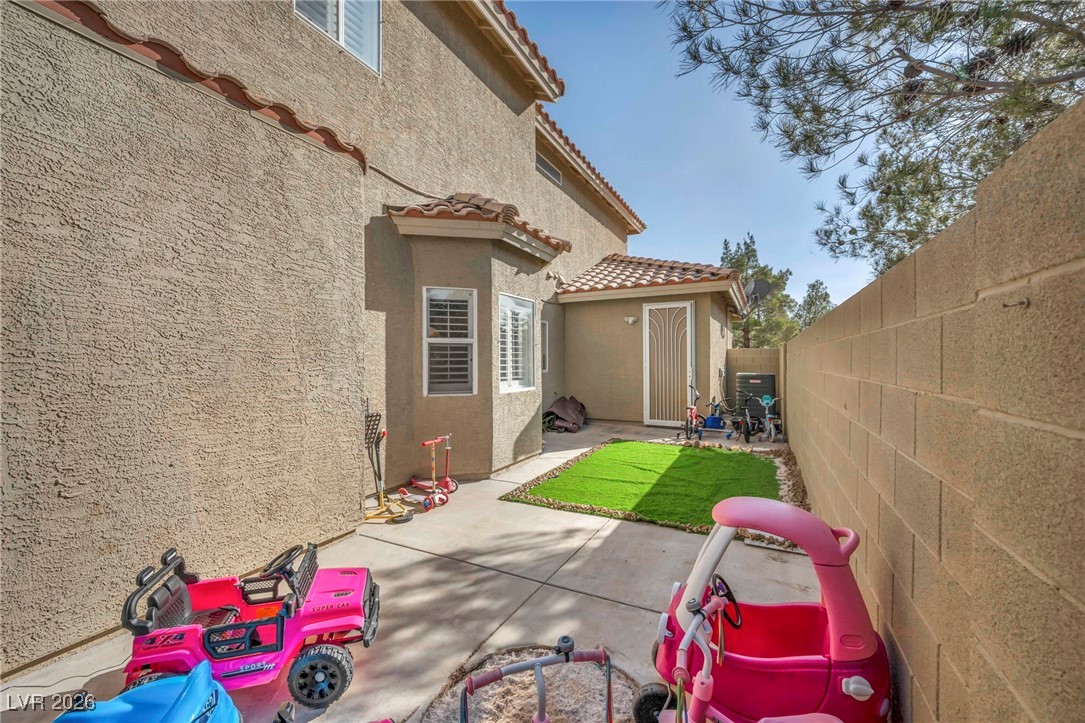 9592 Gainey Ranch Avenue Las Vegas, NV 89147 - Photo 53 of 82