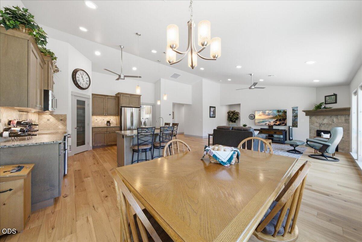 1726 Turnstone Road Redmond, OR 97756 - Photo 15 of 58