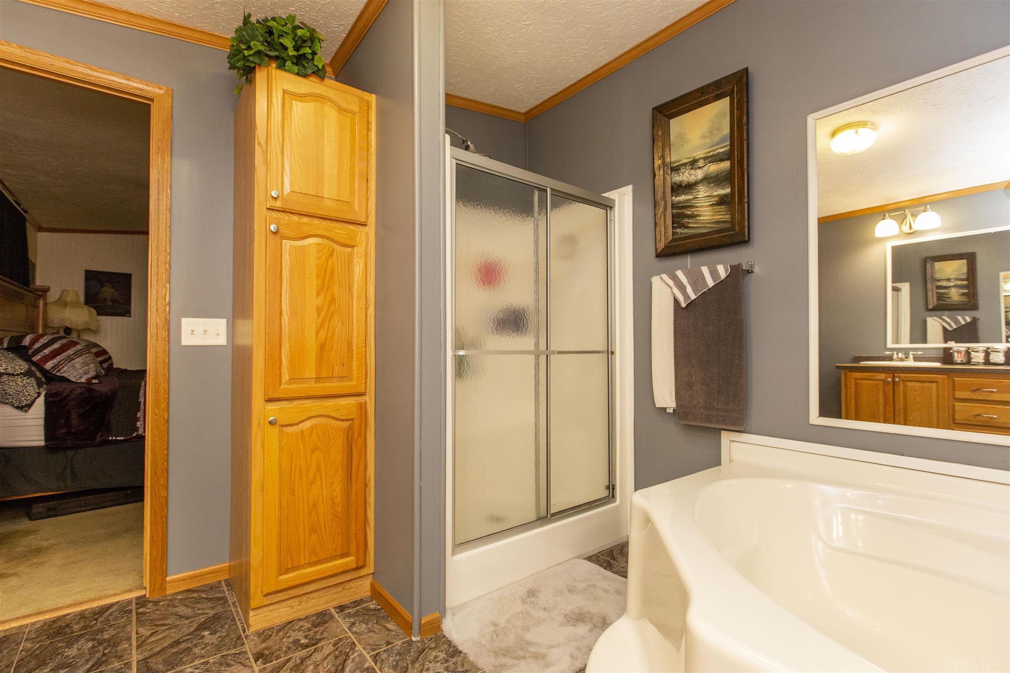 23332 State Line Road Elkhart, IN 46514 - Photo 18 of 28 Gallery Image 18