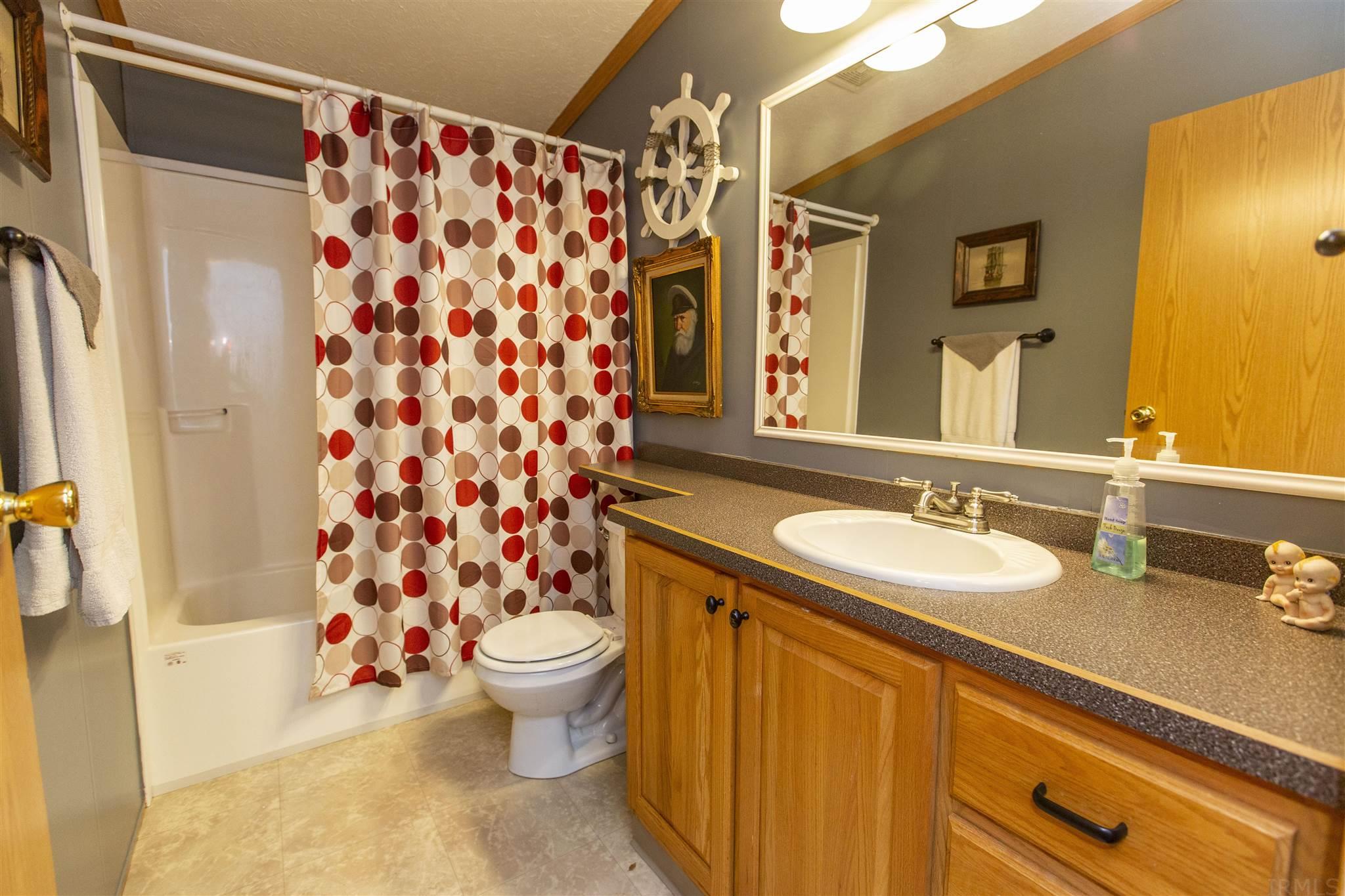 23332 State Line Road Elkhart, IN 46514 - Photo 21 of 28 Gallery Image 21