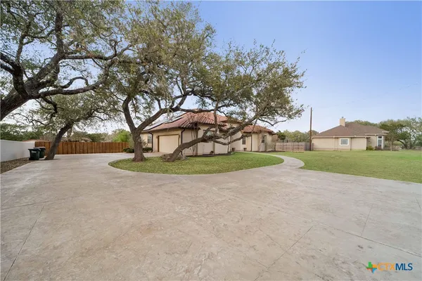 $590,000 | 2450 Great Oaks Drive, San Marcos, TX 78666