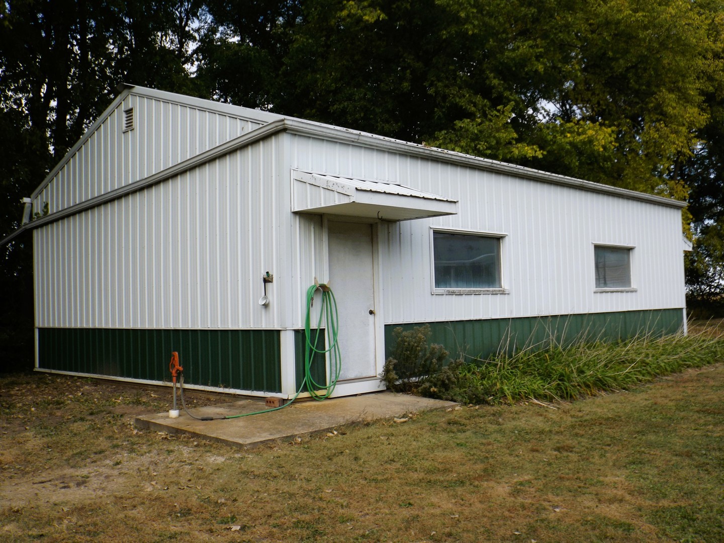 7573 Blue Goose Road Prophetstown, IL 61277 - Photo 4 of 24 a view of a backyard