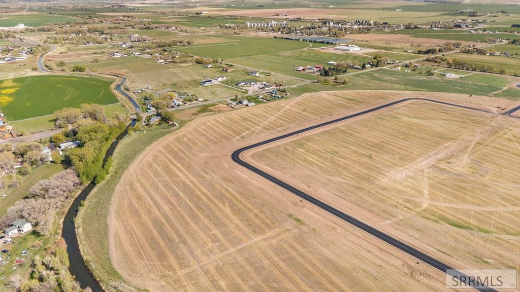 75 Sunset Loop, Unit L2B2 Rigby, ID 83442 - Photo 4 of 22
