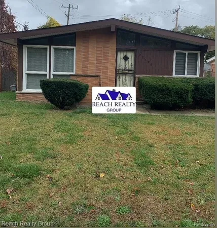 $1,700 | 20196 McIntyre Street, Detroit, MI 48219
