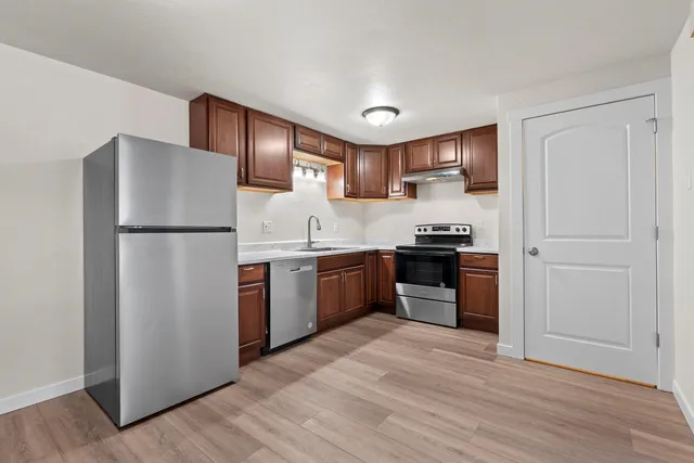 $164,900 | 2130 Elm View Drive, Unit G, Ashwaubenon, WI 54304