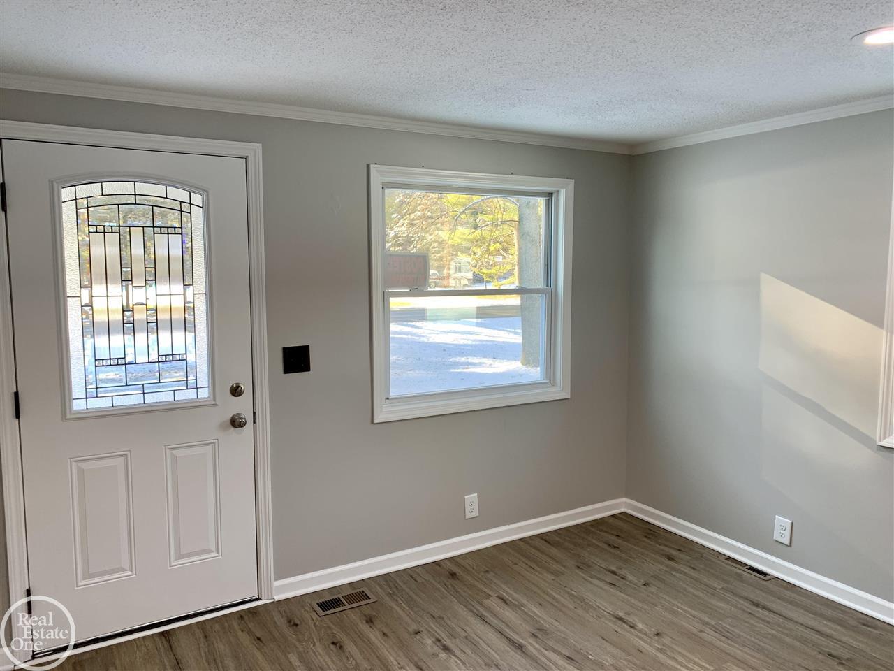 4124 Atkins Road Port Huron, MI 48060 - Photo 4 of 19
