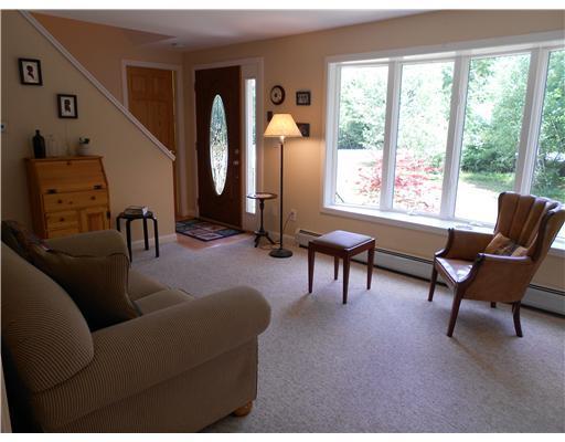 11 Rock Ridge Run Cumberland Center, ME 04021 - Photo 9 of 12 Living Room.