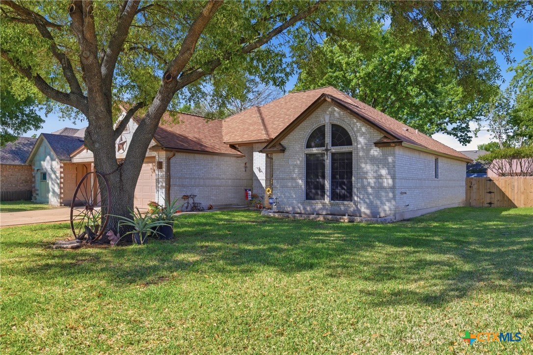 2608 Silver Valley Lane Georgetown, TX 78626 - Photo 3 of 34