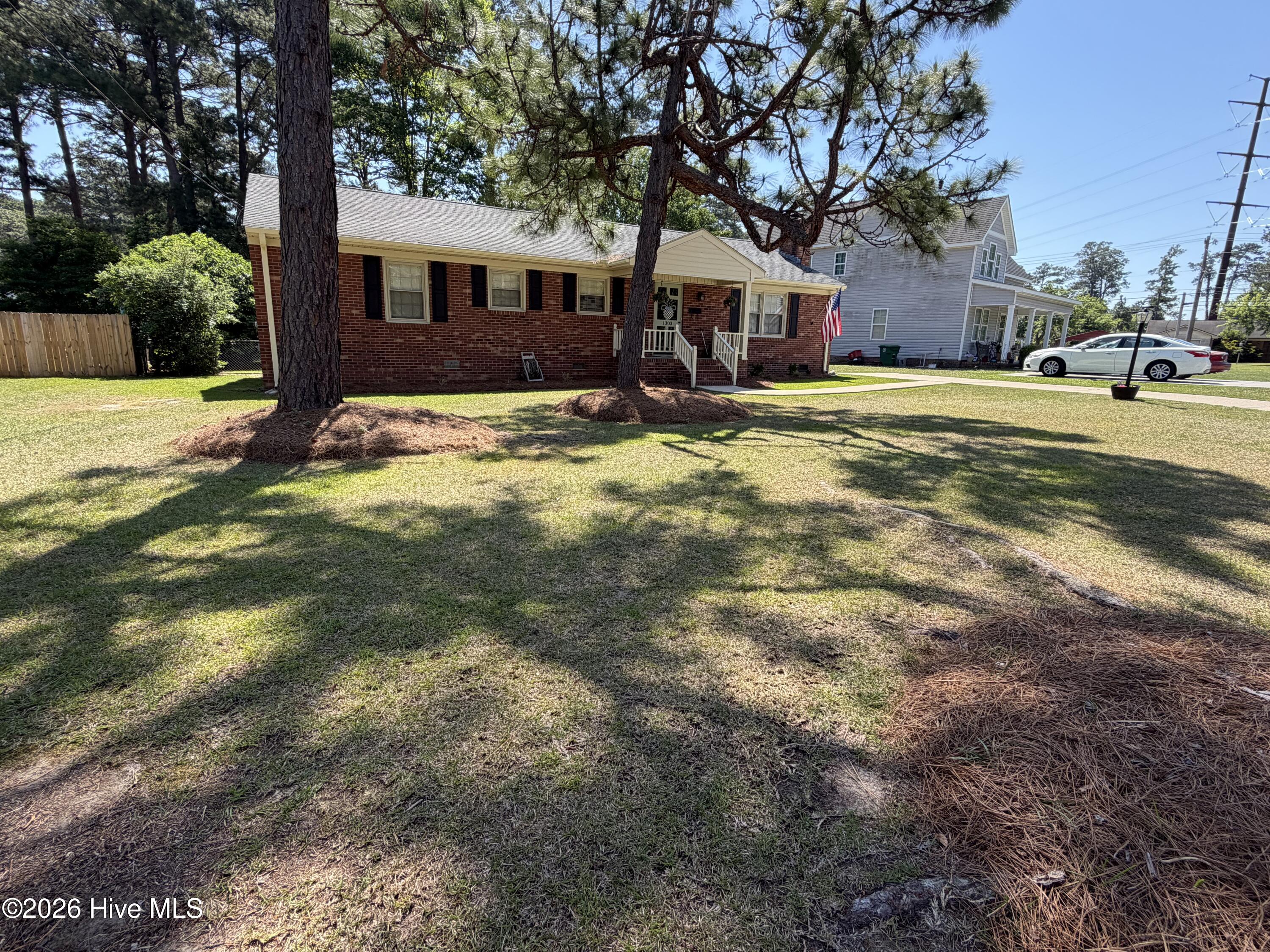 1303 Woodgreen Road Tarboro, NC 27886 - Photo 3 of 43 IMG_2129