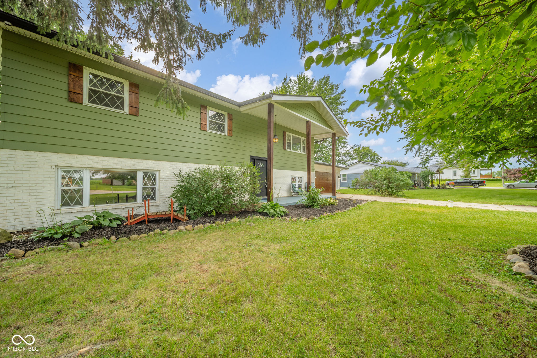 9161 North Raider Road Middletown, IN 47356 - Photo 2 of 29