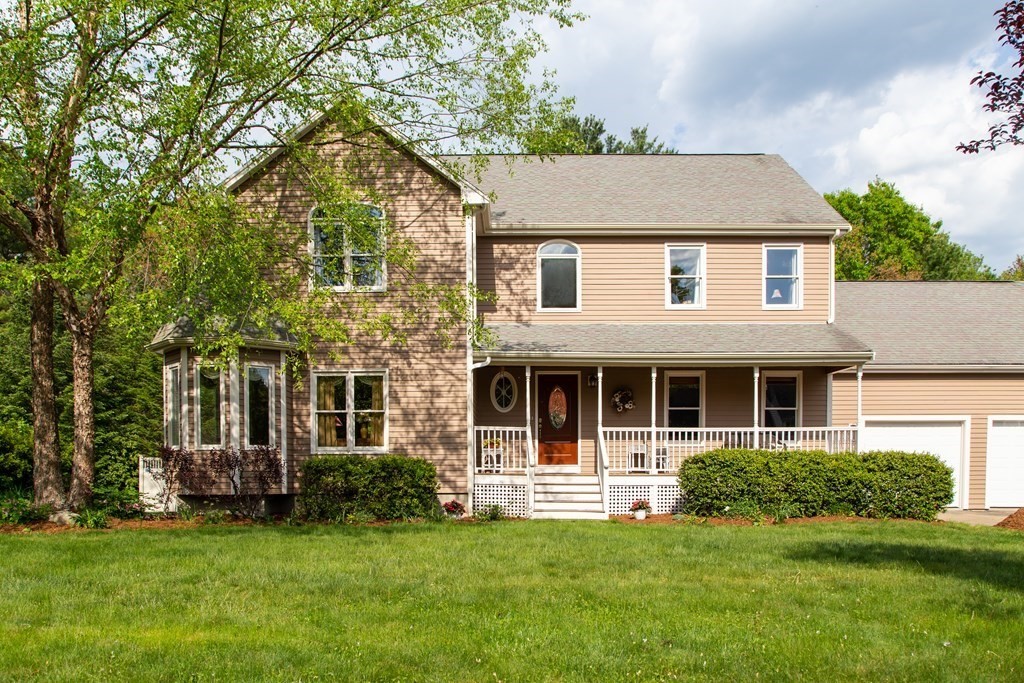 28 Forest Edge Road Easton, MA 02375 - Photo 3 of 28 Gallery Image 3