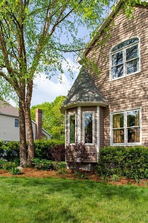 28 Forest Edge Road Easton, MA 02375 - Photo 4 of 28 Gallery Image 4