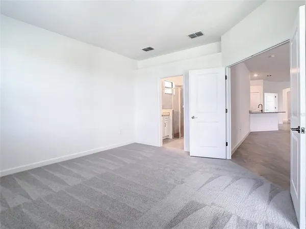 $2,750 | 15925 Clear Skies Place, Bradenton, FL 34211