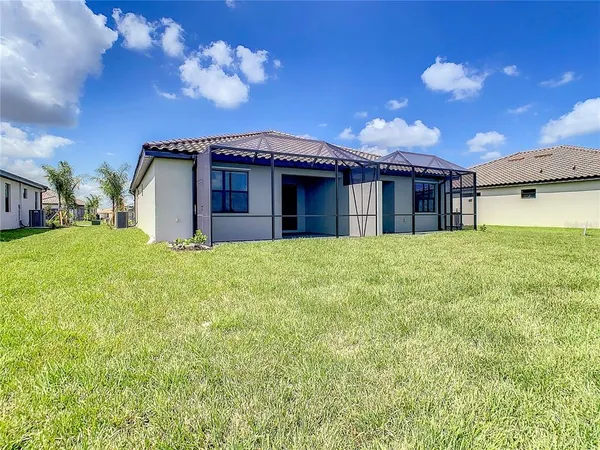 $2,750 | 15925 Clear Skies Place, Bradenton, FL 34211