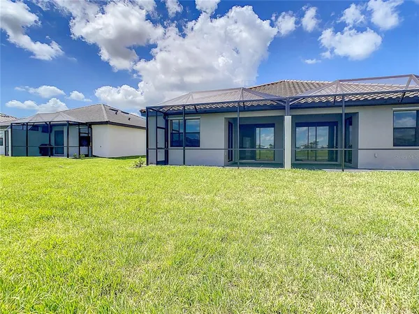 $2,750 | 15925 Clear Skies Place, Bradenton, FL 34211