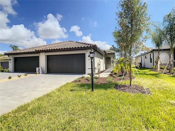 $2,750 | 15925 Clear Skies Place, Bradenton, FL 34211