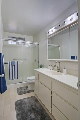 $239,000 | 5098 East Ashlan Avenue, Unit 117, Fresno, CA 93727