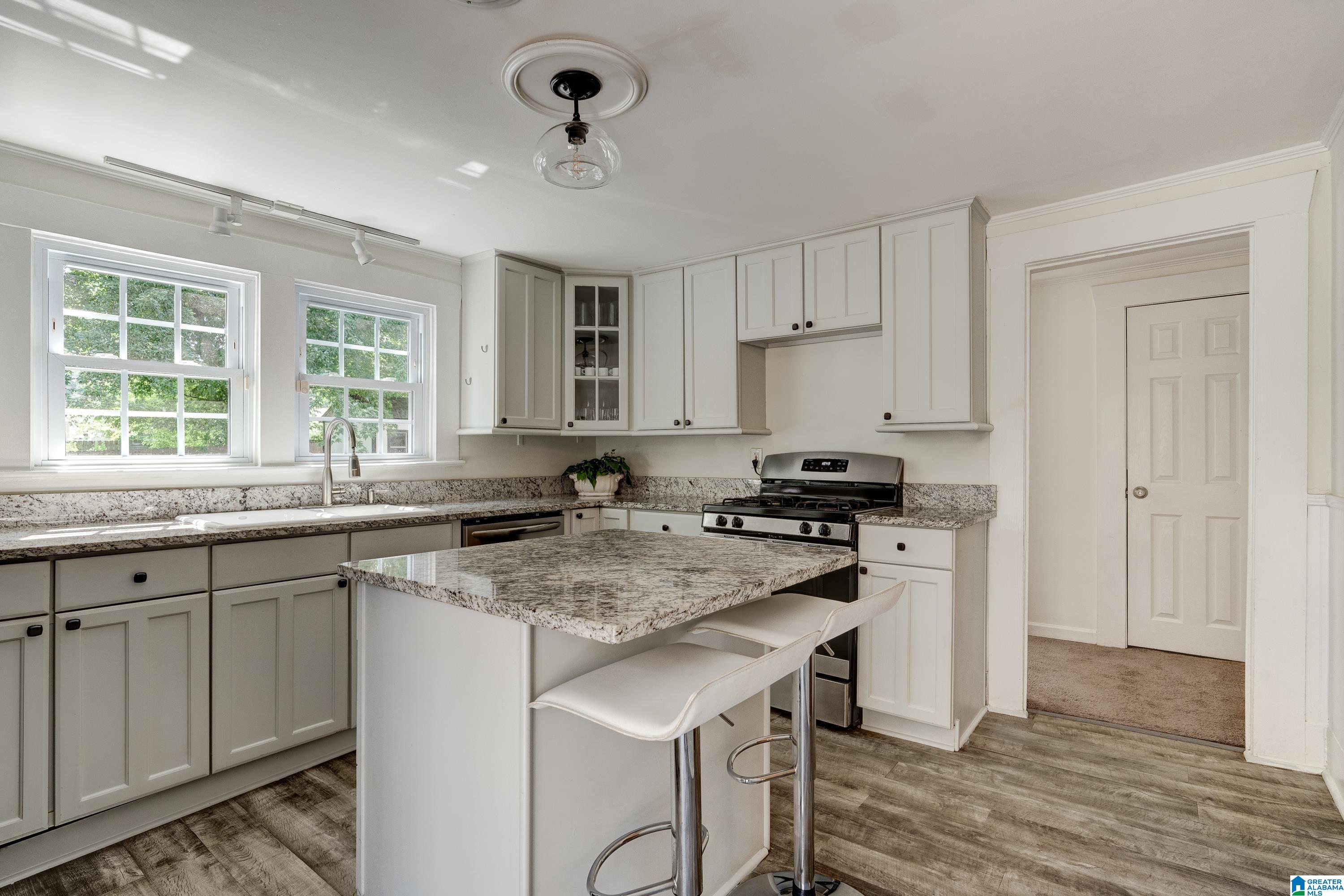 129 Chestnut Street Birmingham, AL 35210 - Photo 13 of 30