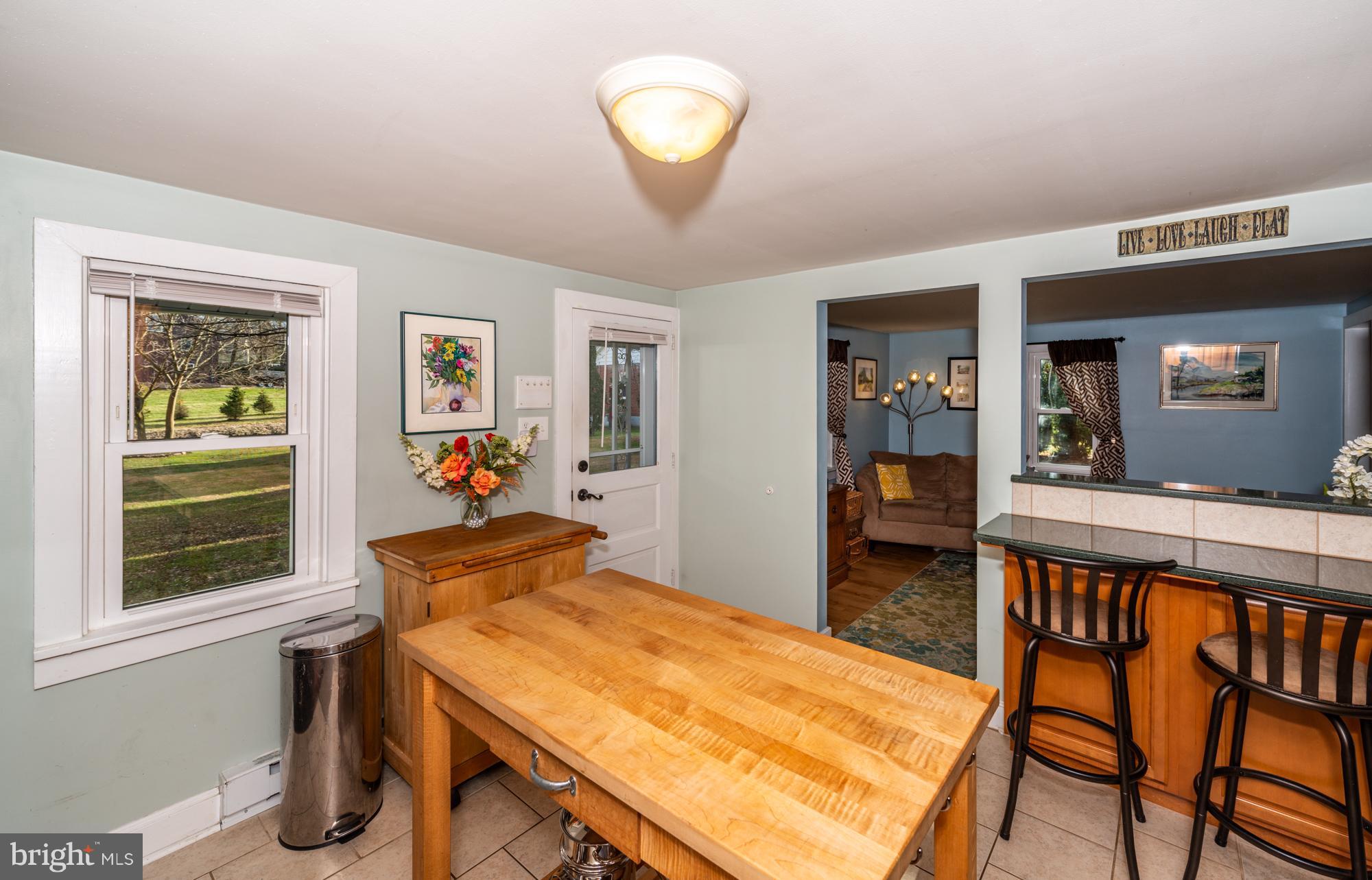 425 Mountain View Road Reading, PA 19607 - Photo 13 of 26 Island and Counter area