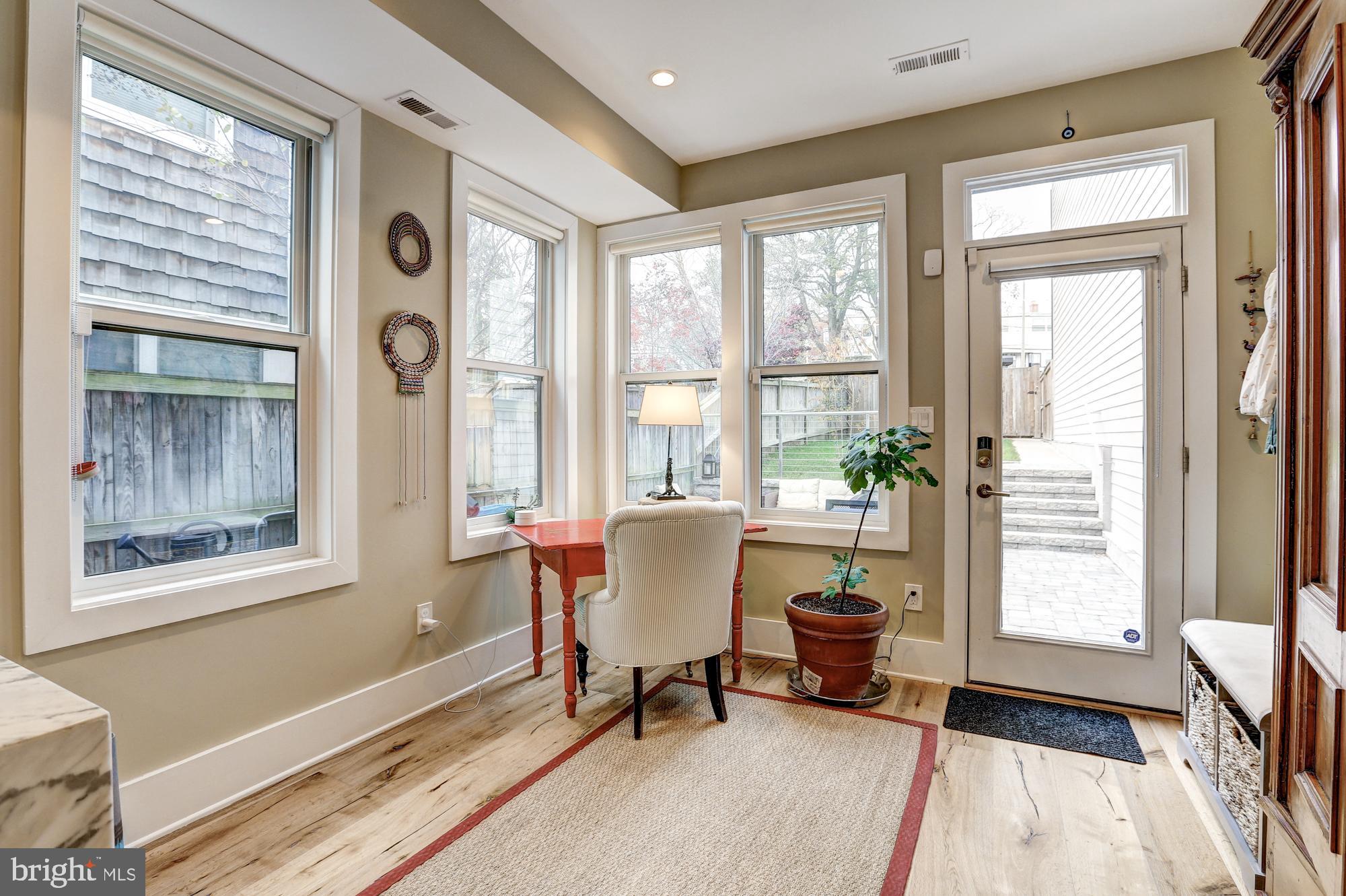 1319 Spring Road Northwest Washington, DC 20010 - Photo 12 of 38