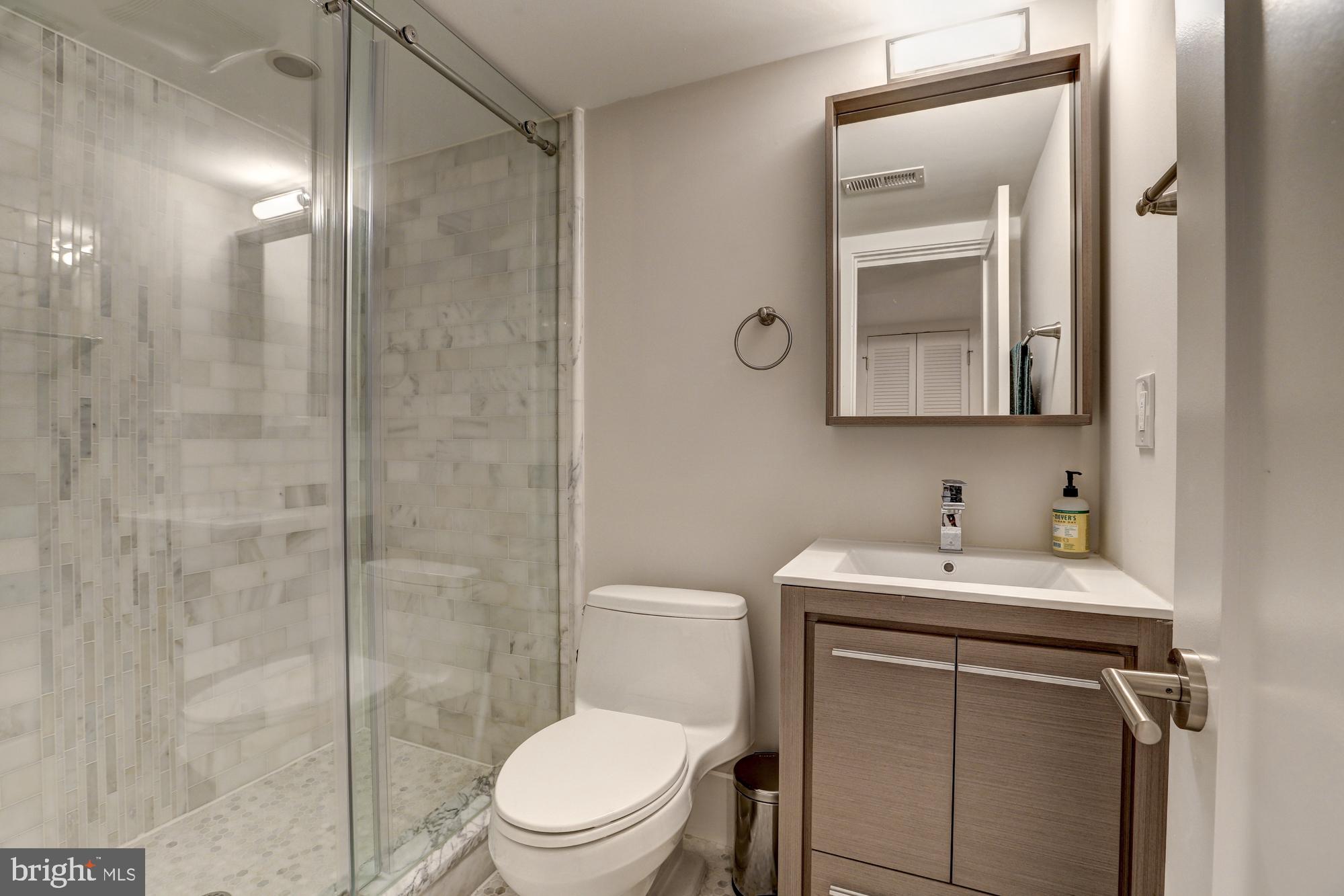 1319 Spring Road Northwest Washington, DC 20010 - Photo 28 of 38