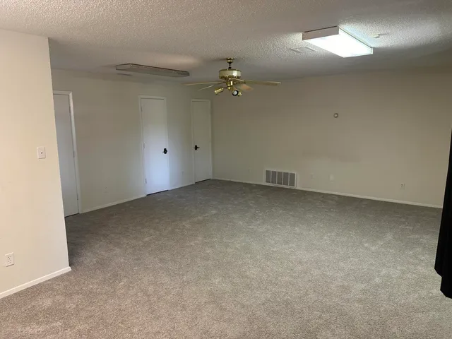 $229,000 | 2025 Mustang Drive, Levelland, TX 79336