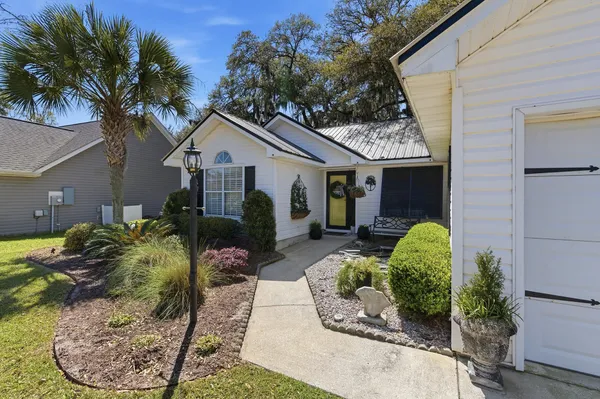 $260,000 | 43 Daniel Morrall Lane, Georgetown, SC 29440