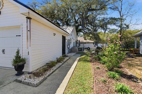 $260,000 | 43 Daniel Morrall Lane, Georgetown, SC 29440