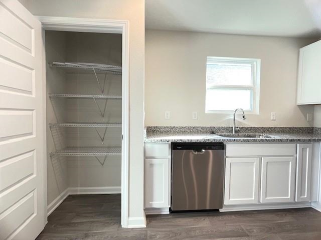 1024 South Bay Street Foley, AL 36535 - Photo 6 of 28 Kitchen
