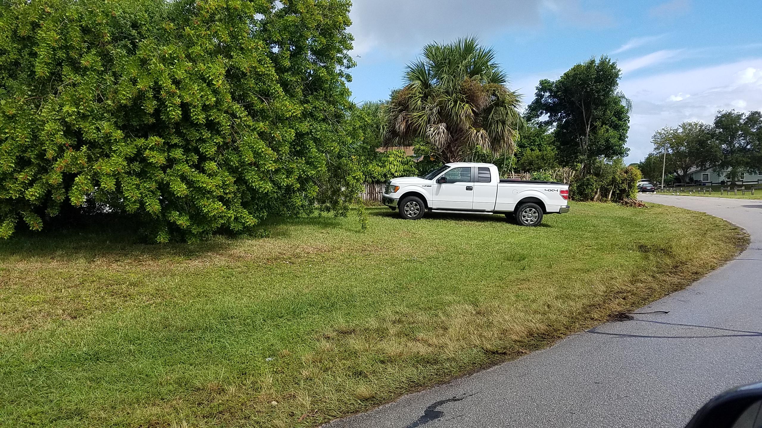 4547 Southeast Salvatori Road Stuart, FL 34997 - Photo 5 of 12 20181106_105542